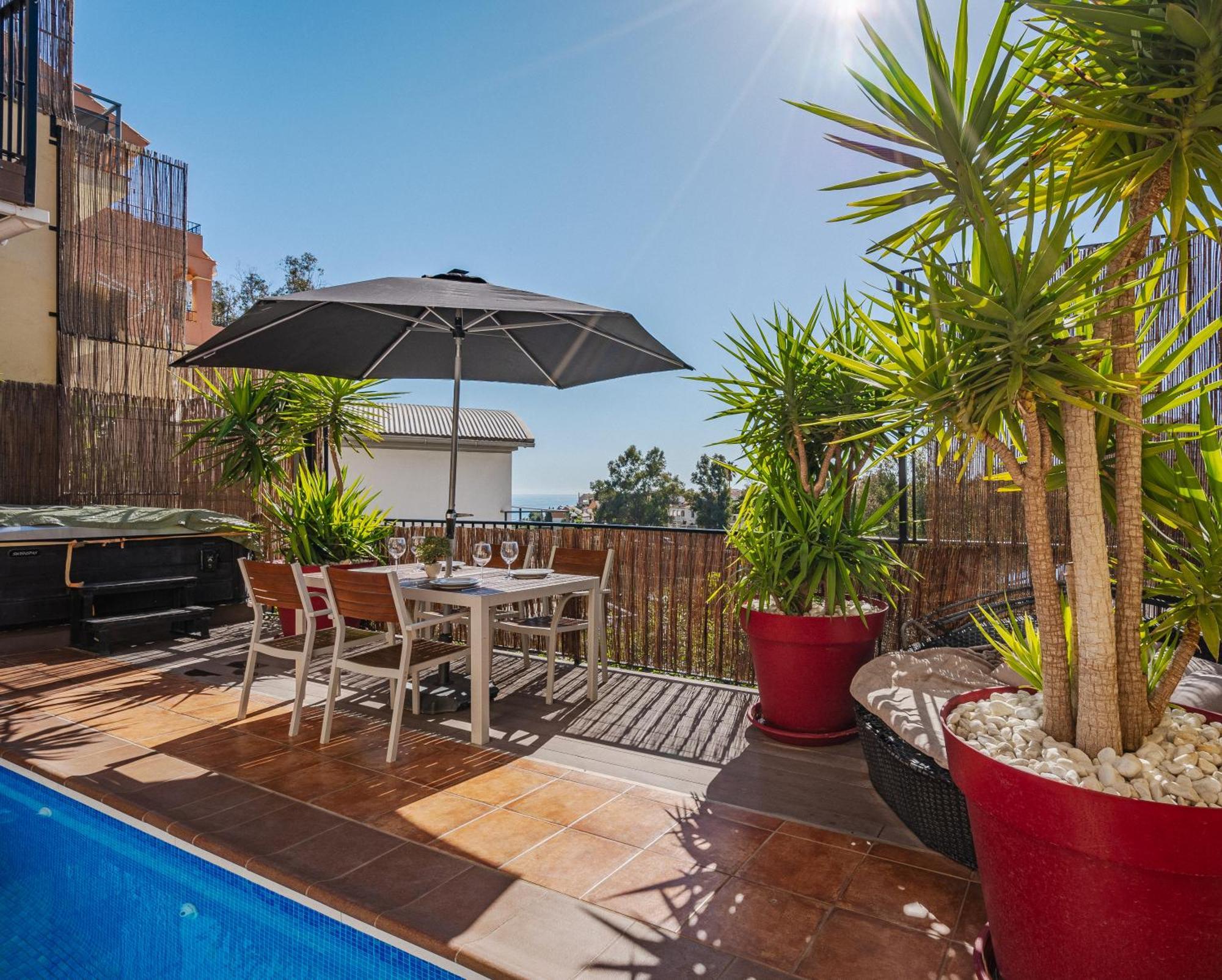Private Luxurious Hillside Villa With Pool & Sea Views For 8 To 10 Ppl Fuengirola Bagian luar foto