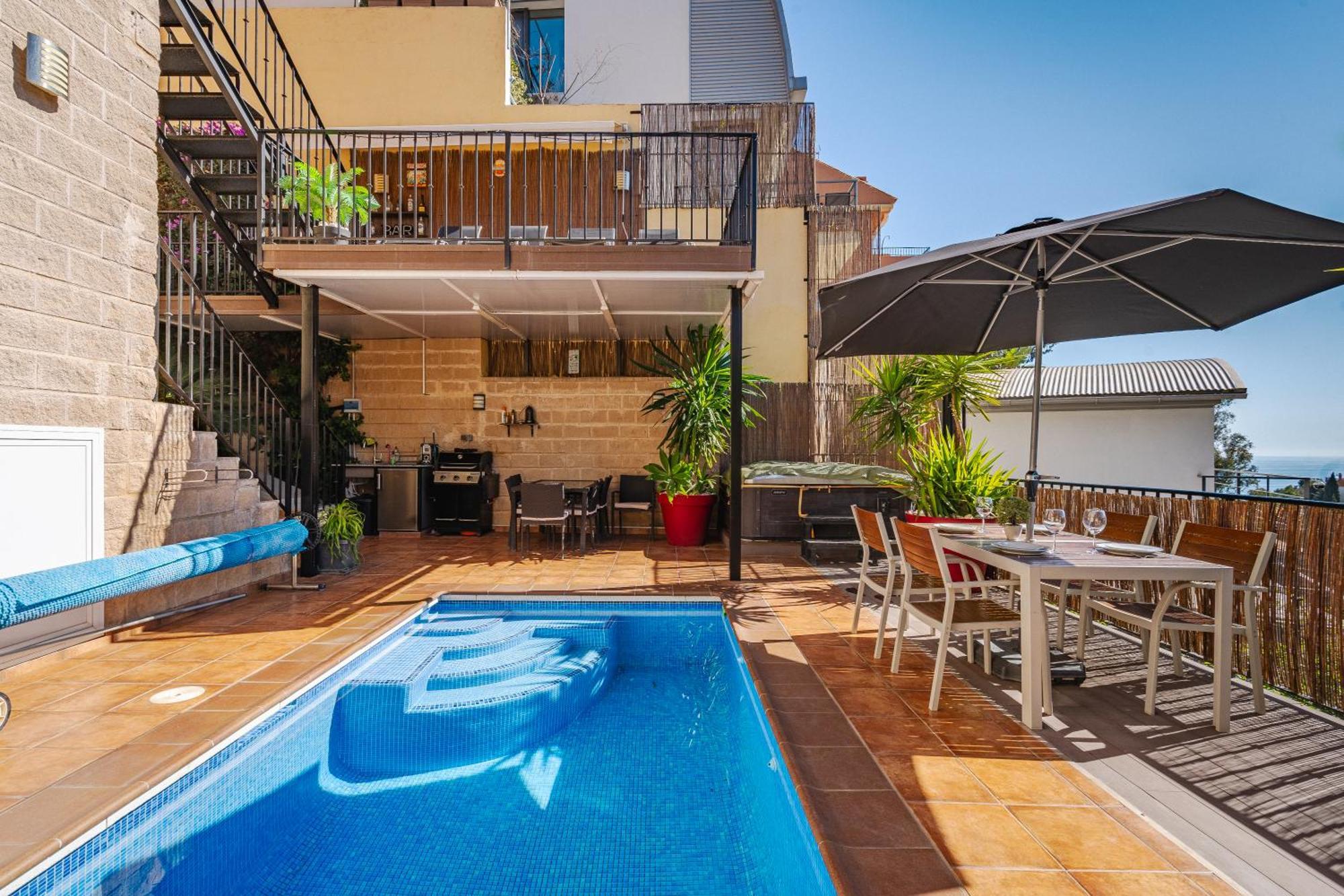 Private Luxurious Hillside Villa With Pool & Sea Views For 8 To 10 Ppl Fuengirola Bagian luar foto