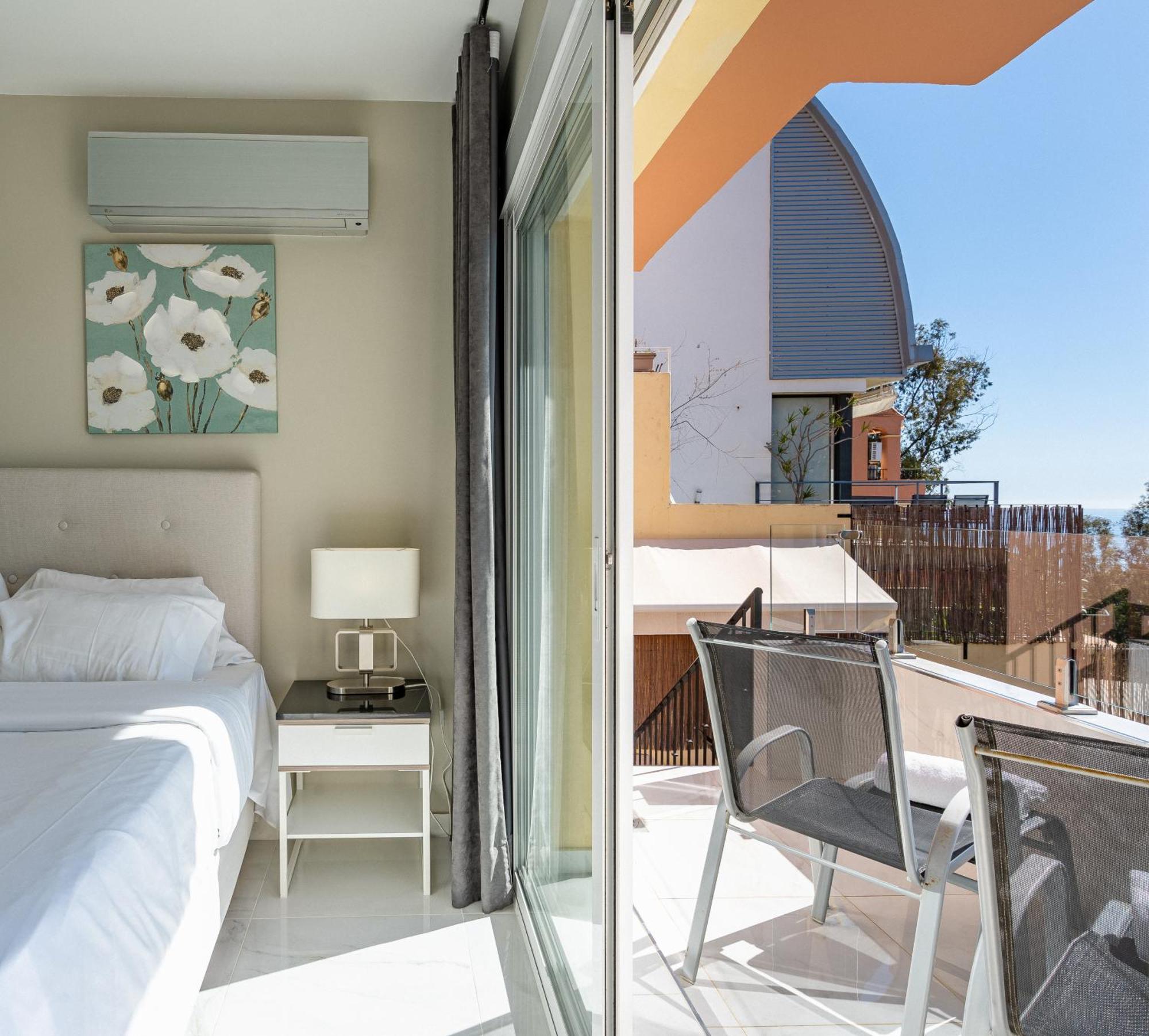 Private Luxurious Hillside Villa With Pool & Sea Views For 8 To 10 Ppl Fuengirola Bagian luar foto
