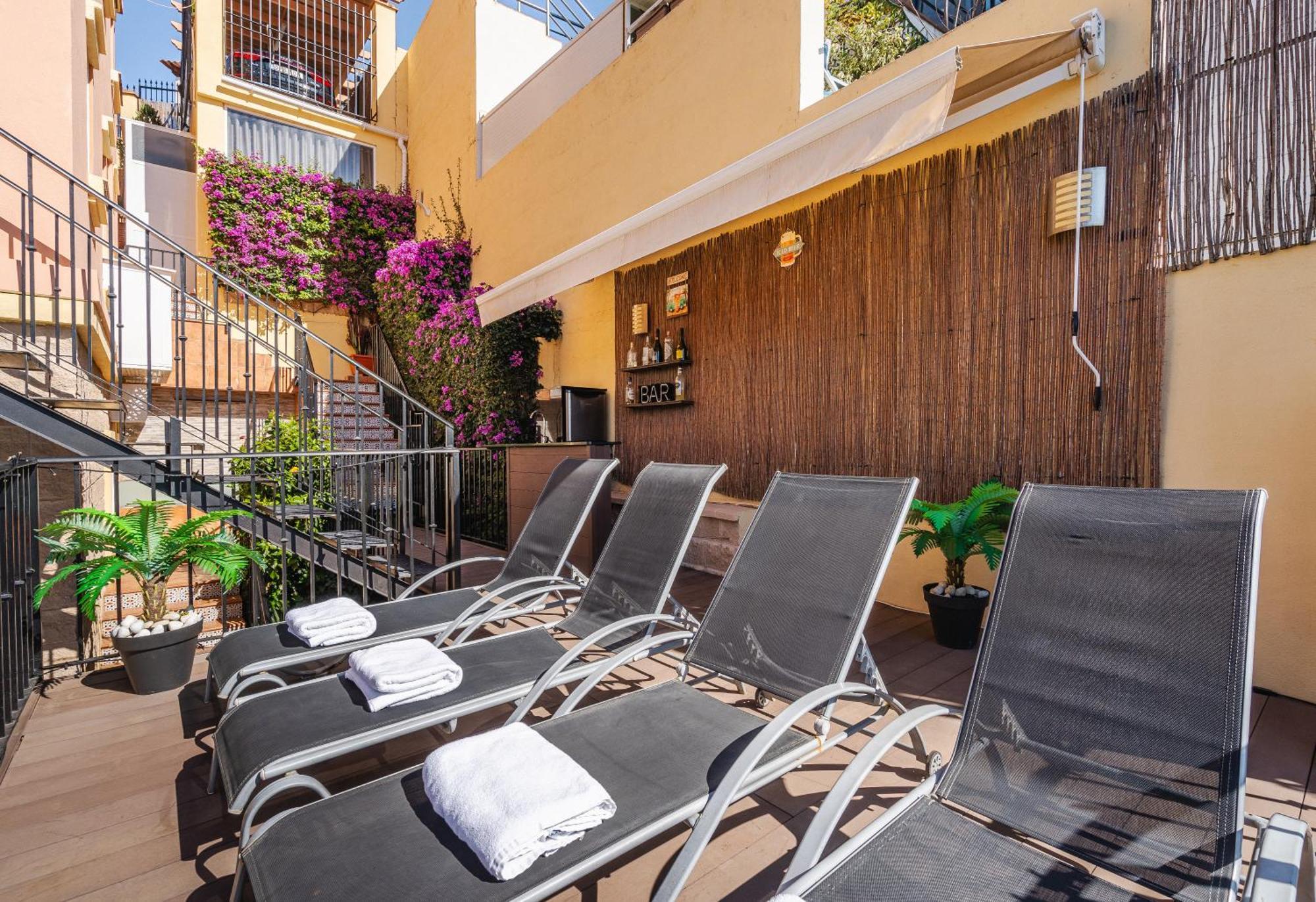 Private Luxurious Hillside Villa With Pool & Sea Views For 8 To 10 Ppl Fuengirola Bagian luar foto
