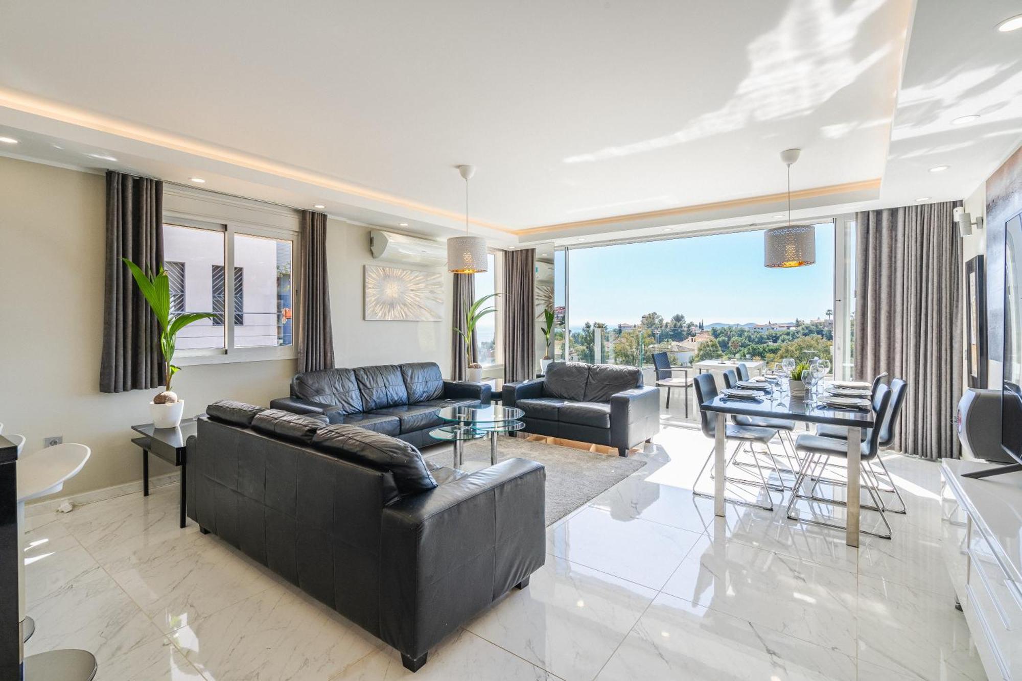 Private Luxurious Hillside Villa With Pool & Sea Views For 8 To 10 Ppl Fuengirola Bagian luar foto